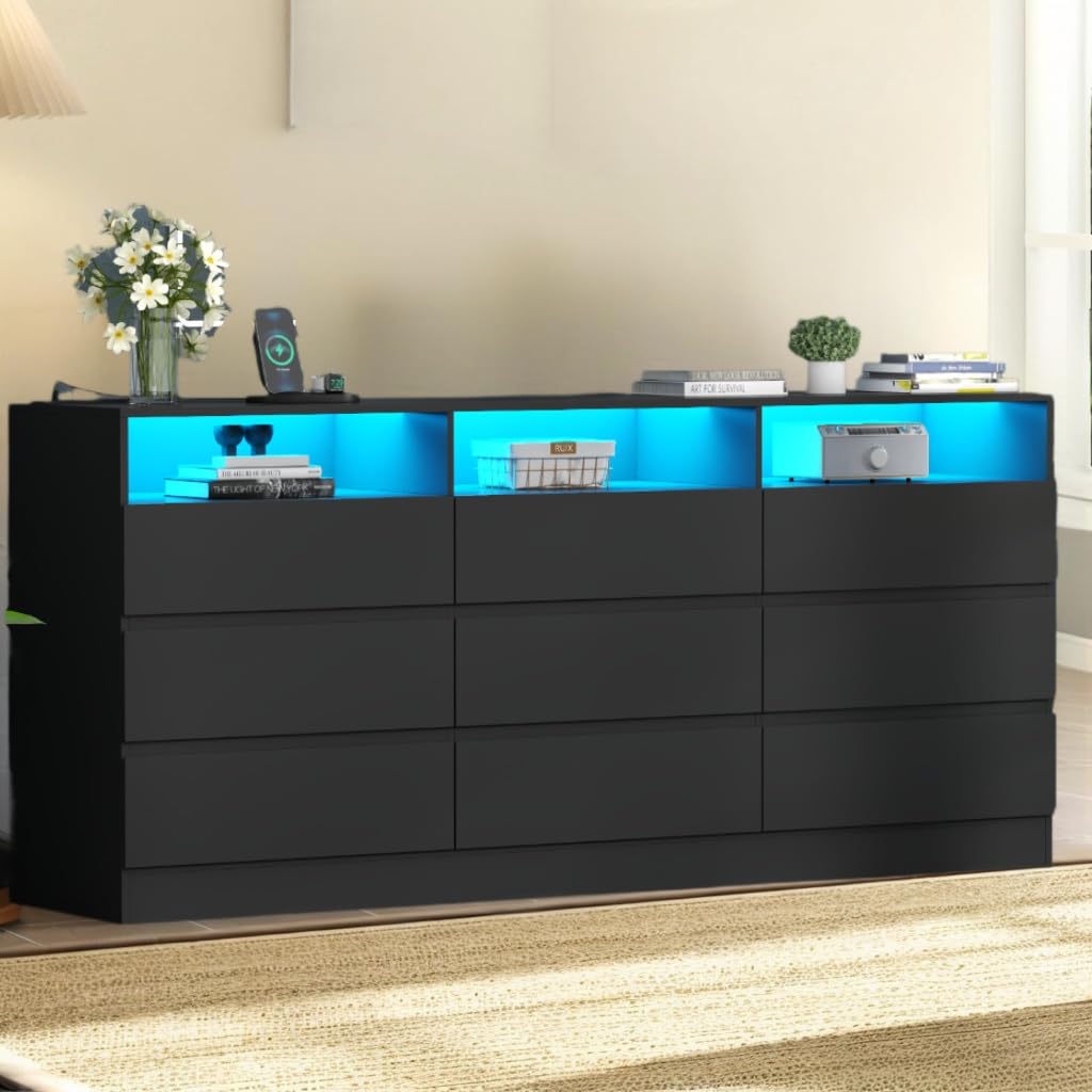 9 Drawer Dresser with Power Outlet M97359