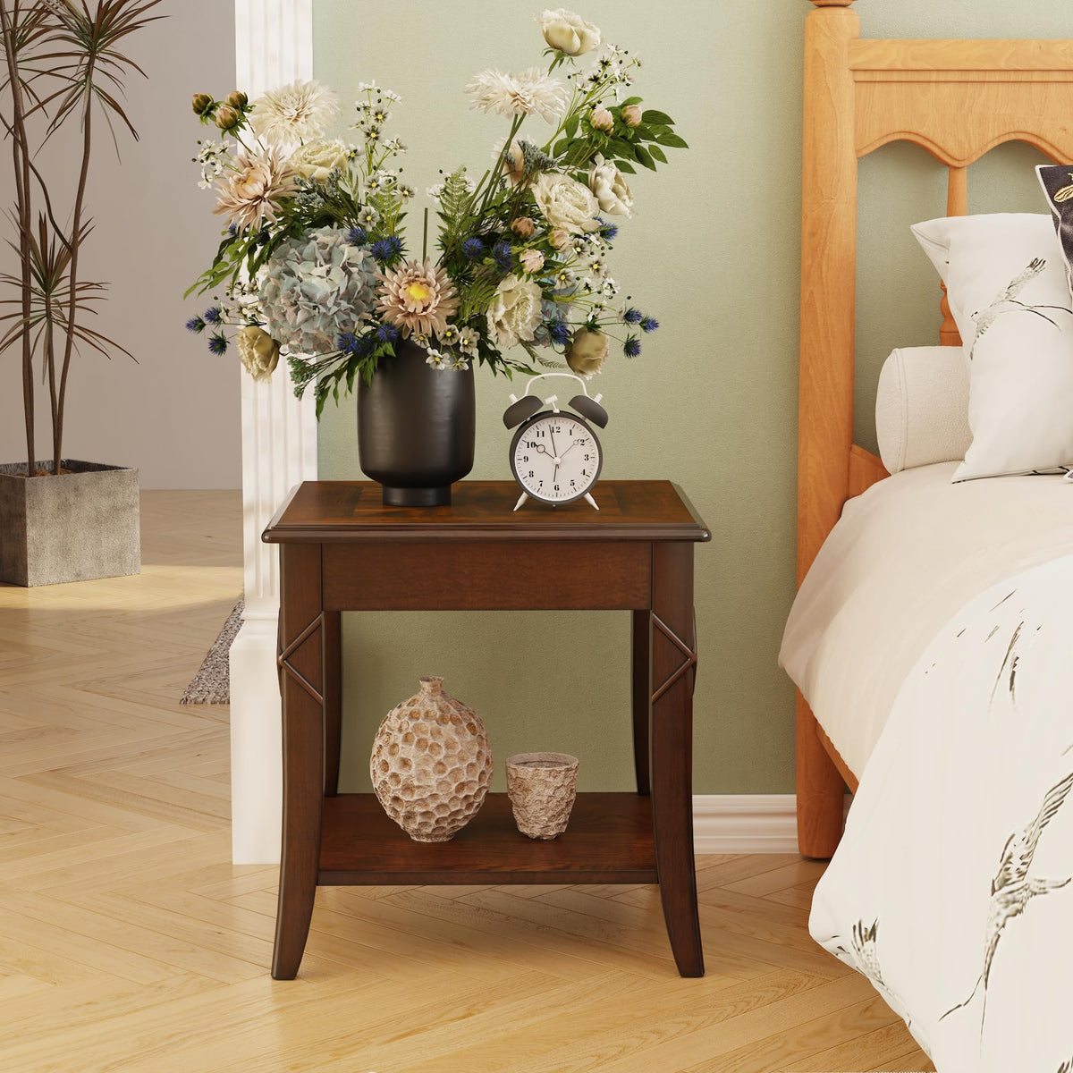 Solid Wood End Table with Storage Shelf N636